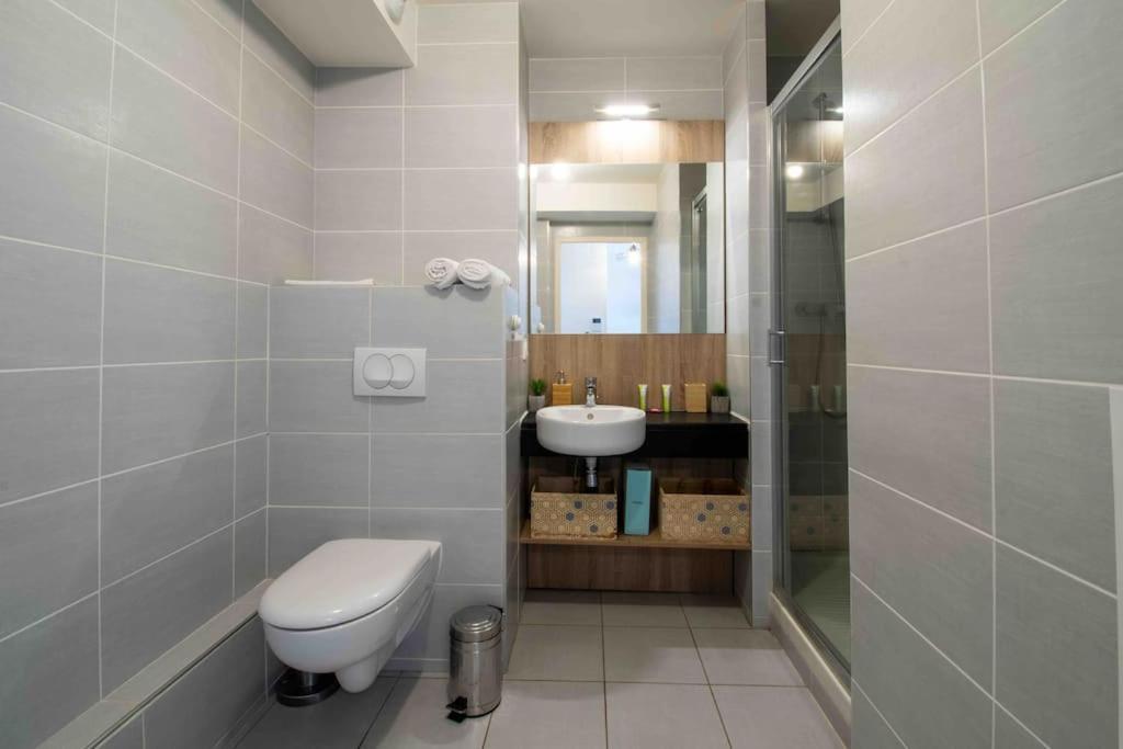 Le Tony Garnier Check In H24 Wifi Apartment Lyon Ngoại thất bức ảnh